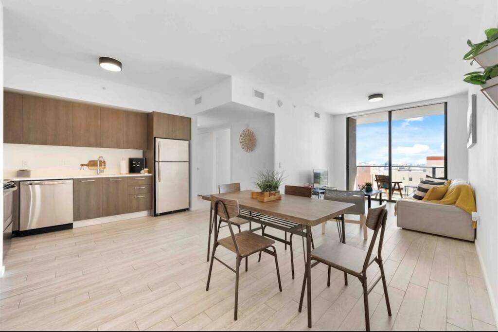 Gorgeous 2Br/2Bth In The Heart Of Miami Apartman Kültér fotó