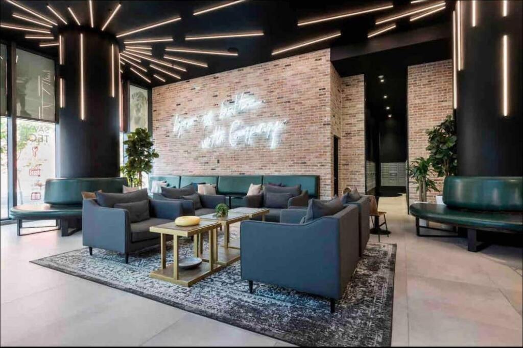 Gorgeous 2Br/2Bth In The Heart Of Miami Apartman Kültér fotó